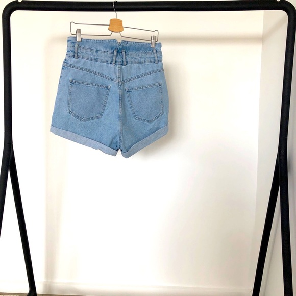 High waisted denim shorts by Zara - Picture 4 of 5